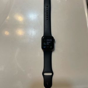 Apple Watch Series 5 40mm